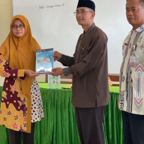 Pelatihan STEM & Roket Air KKKSD Kec. Peterongan